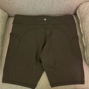 Women’s Plus Lululemon Bike Shorts Black with pocket Invigorate Short 10”
